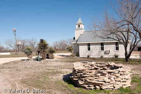 Lonesome Dove Village on the High Lonesome Ranch