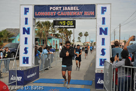 20120114_runwalk-finish-176.jpg