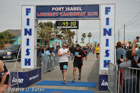 20120114_runwalk-finish-180.jpg