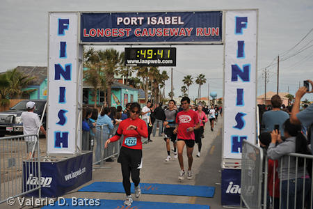 20120114_runwalk-finish-181.jpg