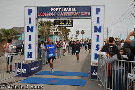 20120114_runwalk-finish-230.jpg