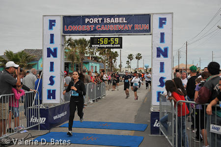 20120114_runwalk-finish-314.jpg