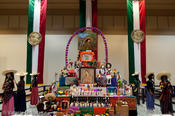Mexican Consulate Altar (20101026)